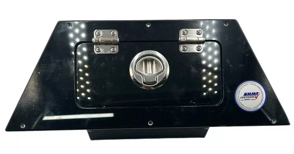 **SCRATCH & DENT** Sportsman Boats – Sportsman Radio Box 10309-06 ( W/ Cosmetic Damage ) – 8E1F / 69562R